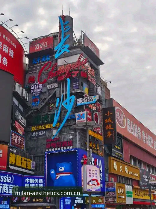 MILAN中国城市美学地标vs普通打卡地：真正定义城市灵魂的，是这群人